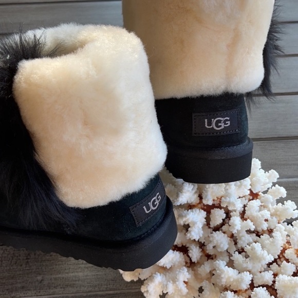 🌴🔆UGG- CLASSIC MINI WISP BOOTS🔆🌴